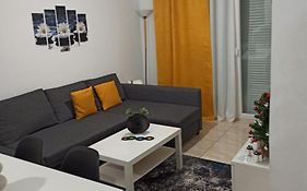 Pagrati apartment Διαμέρισμα Παγκράτι